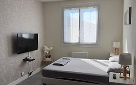 Joli studio avec parking privé, bien situé